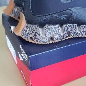 reebok zig zag running shoe